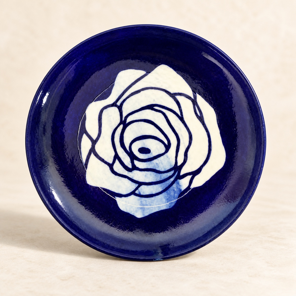 AI-styled product photo: Decorative plate